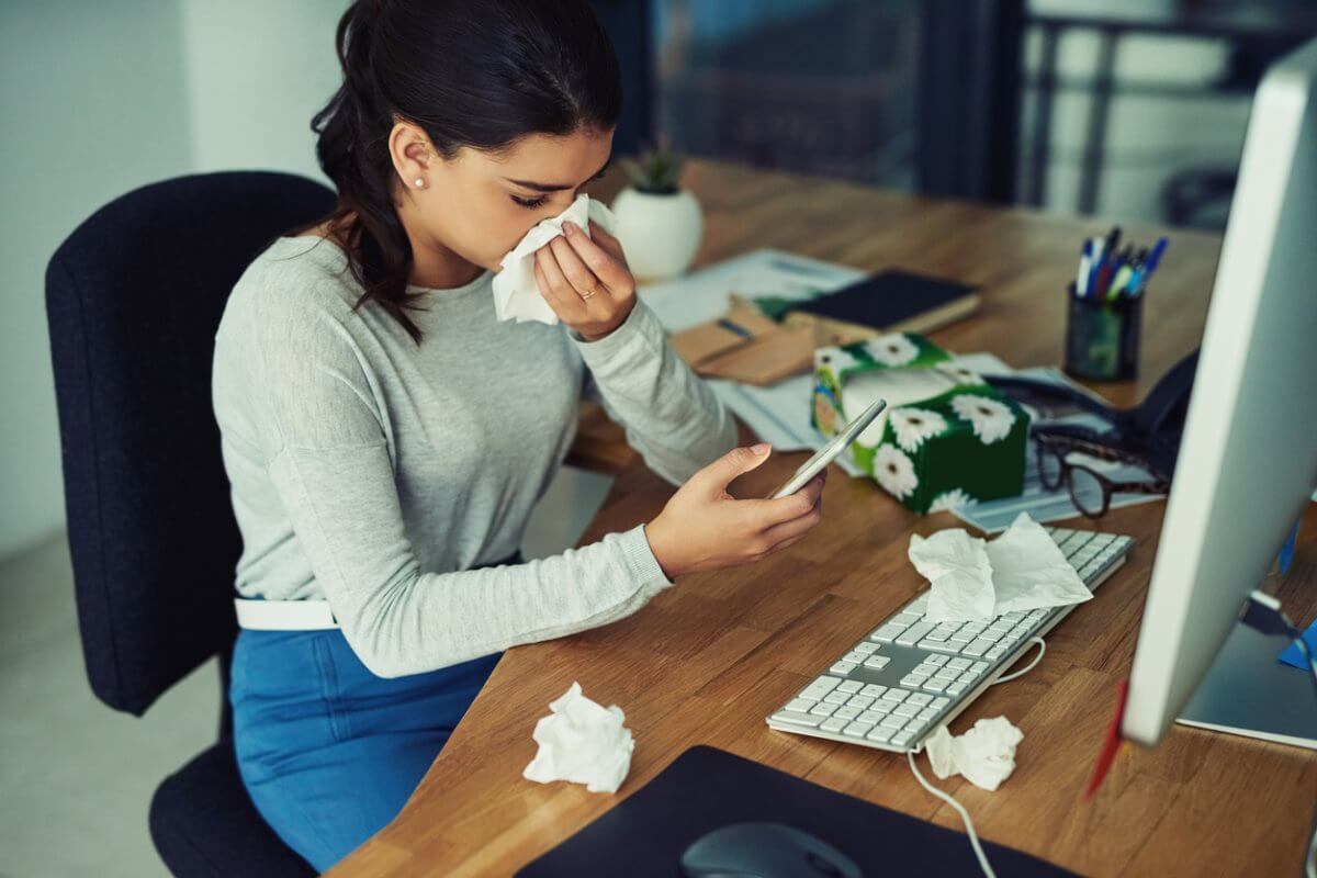 Employees-want-medical-support-desk-work